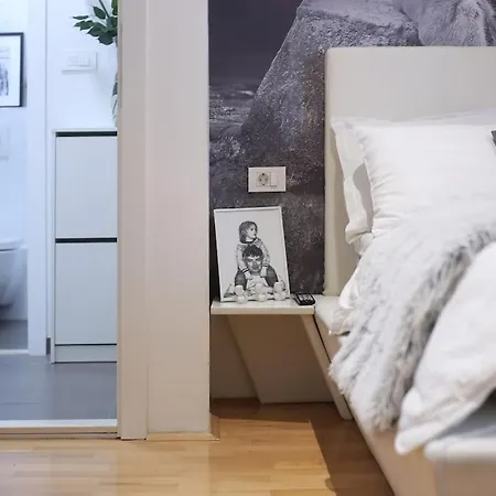 Luxury Near The Apartman *
