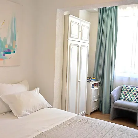 Apartment Luxury Near The