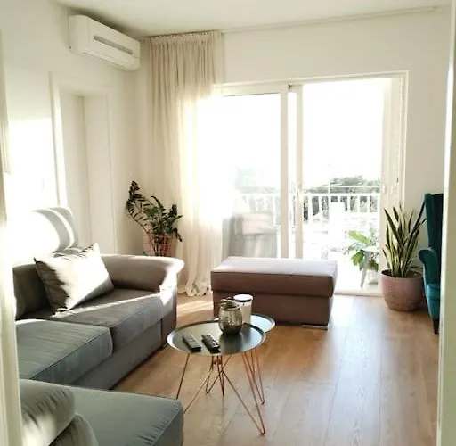 Luxury Near The Apartament *