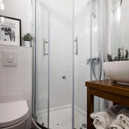 Luxury Near The Apartamento Makarska