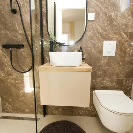 Luxury Near The * מאקרסקה