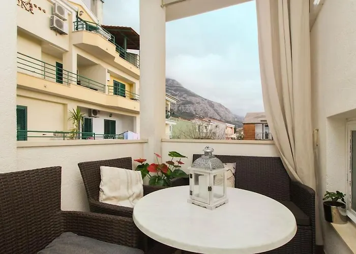 Daire Luxury Near The